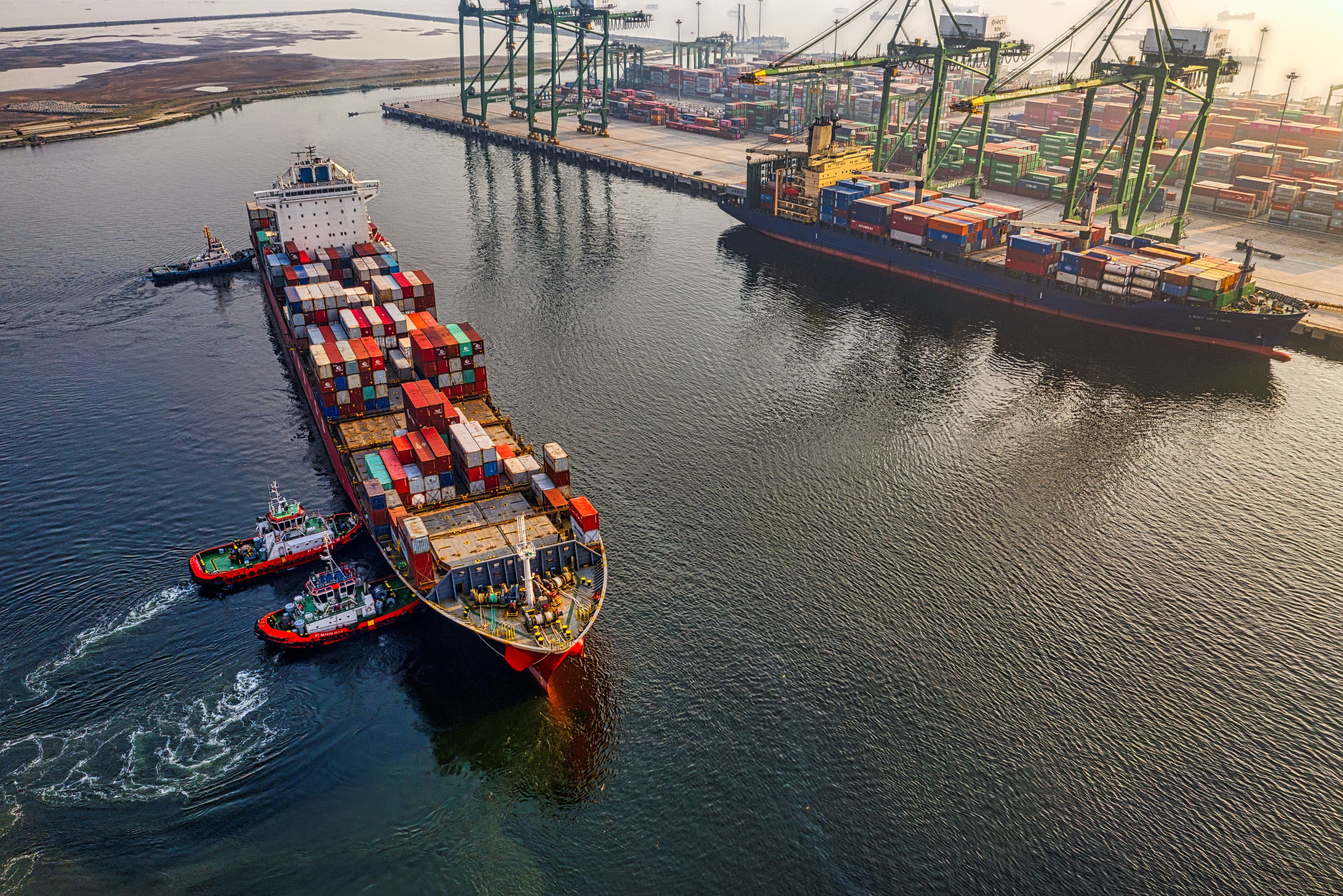 Apatek Deploys VTS Solutions to Vietnam Port Authorities